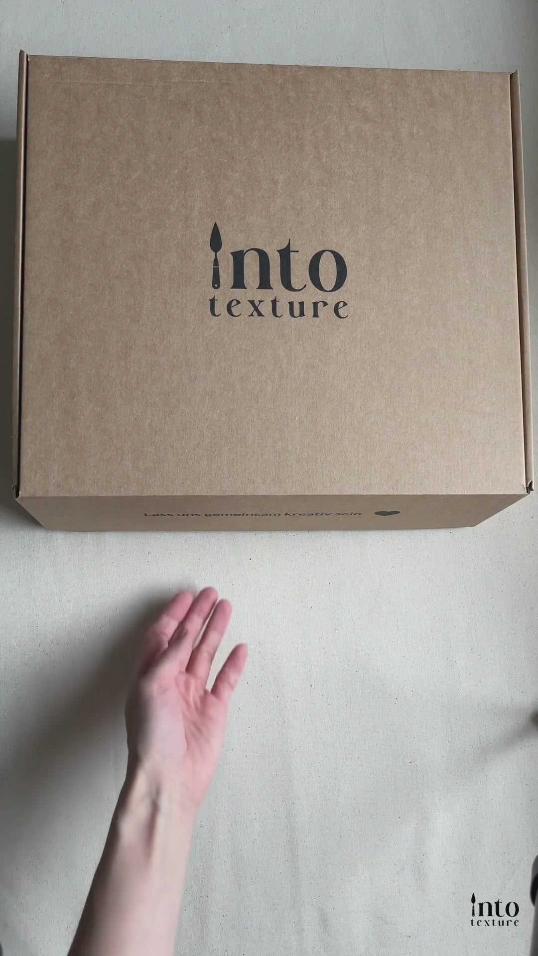 Unboxing our Textured Art DIY Starter Set