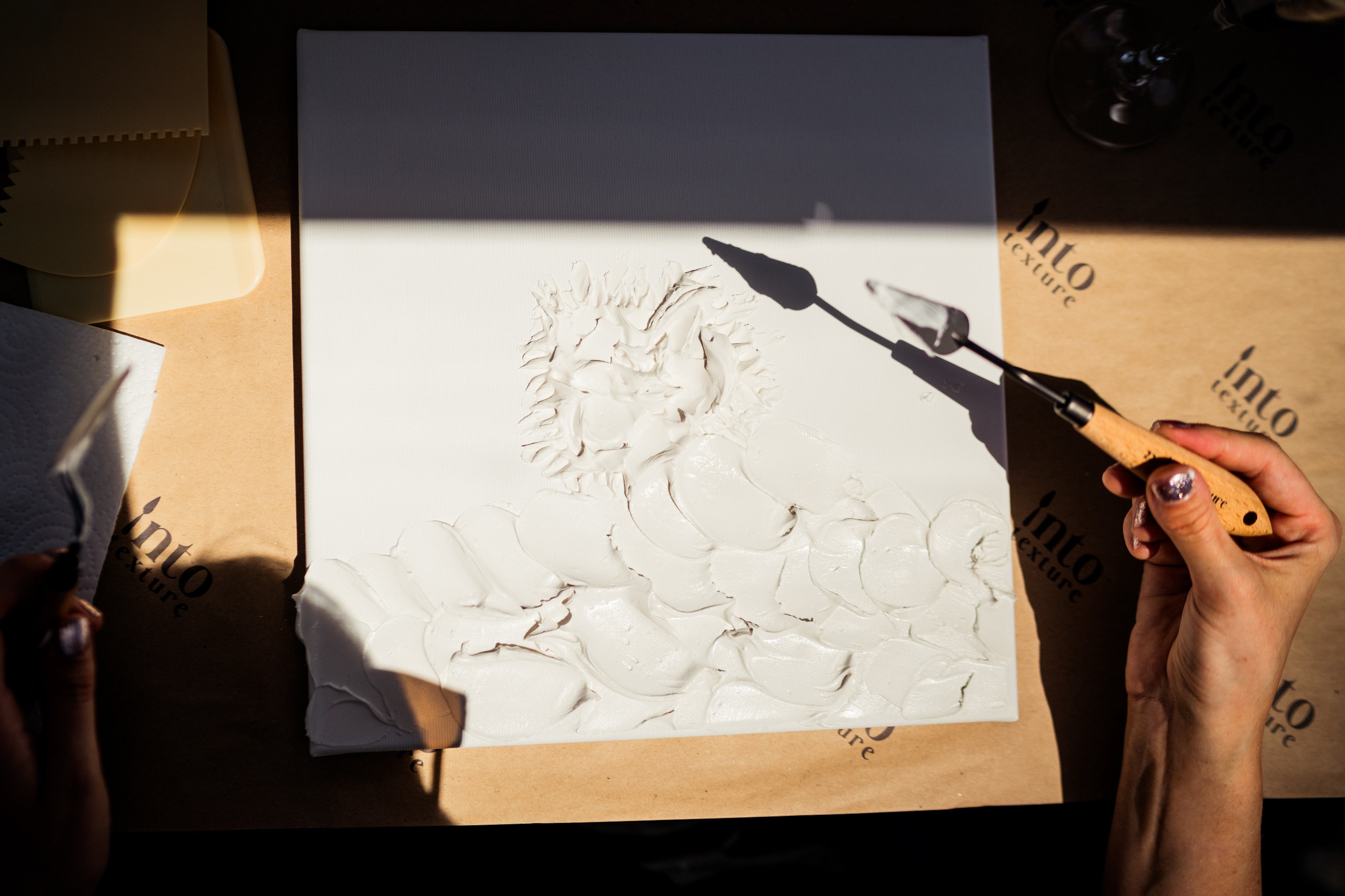 Creating abtract textured art painting