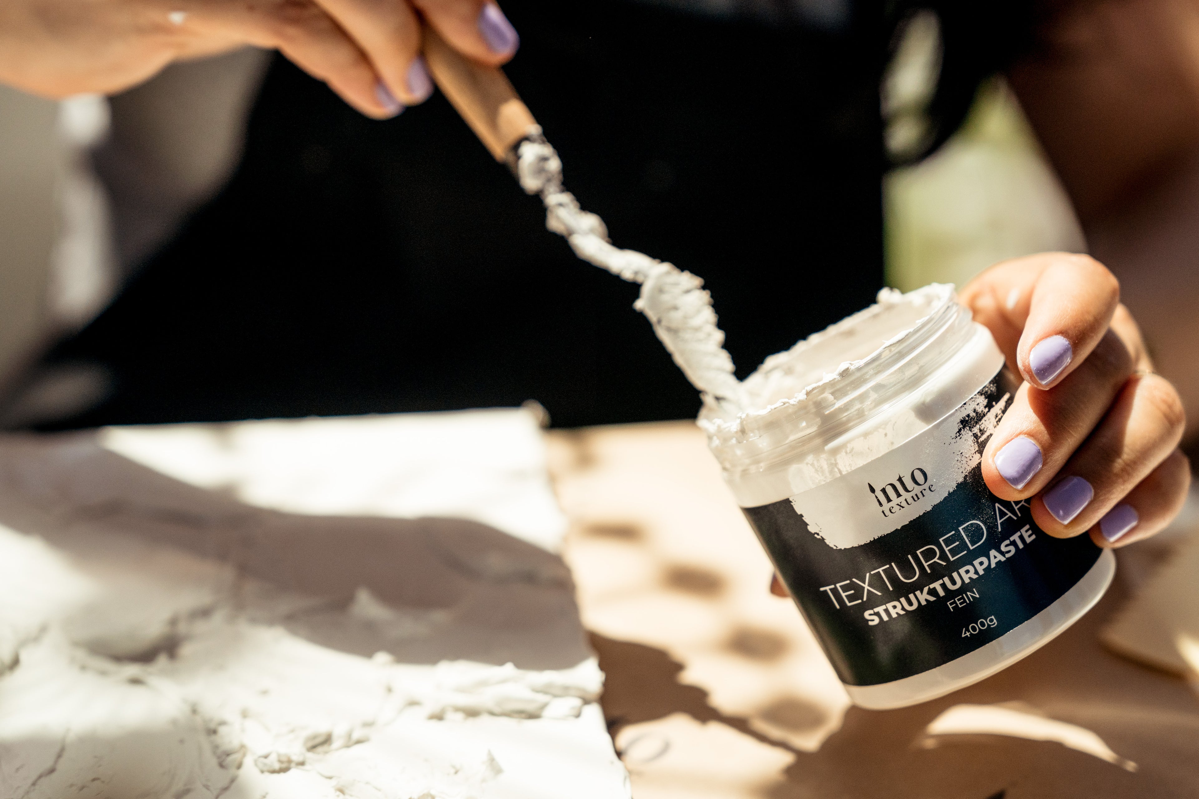 Creating textured Art Painting with our high quality texture paste in 400g