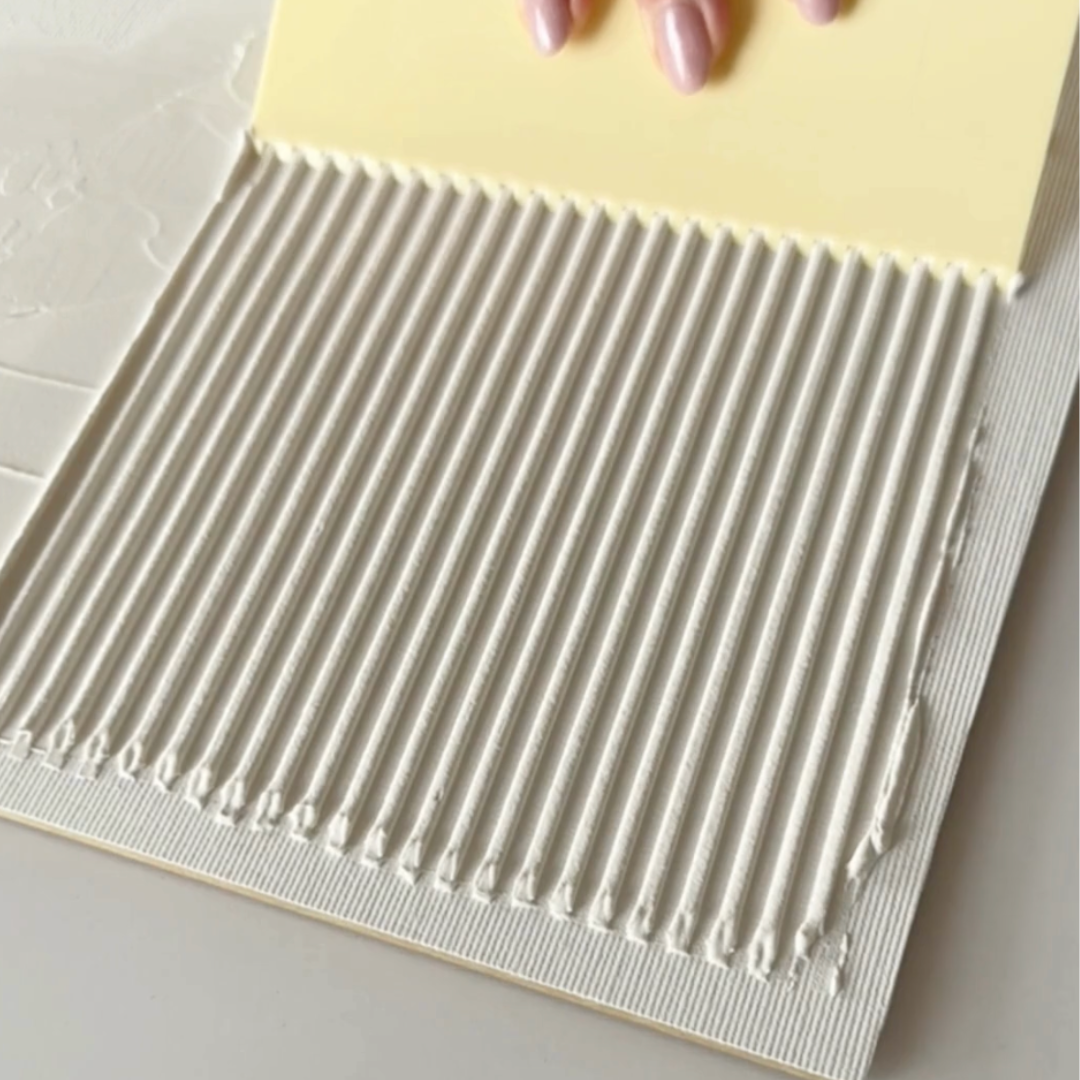 Feine Strukturpaste in Premiumqualität (1.7Kg) + Spachtel 3er-Set